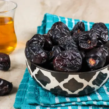 Fresh Ajwa Dates